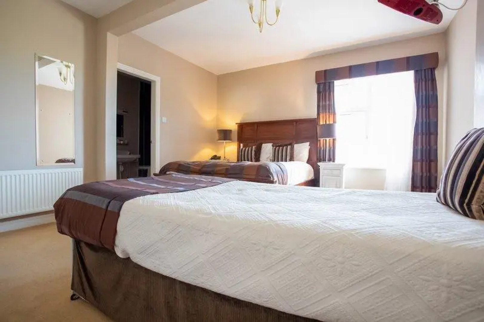 The Cliffemount Hotel