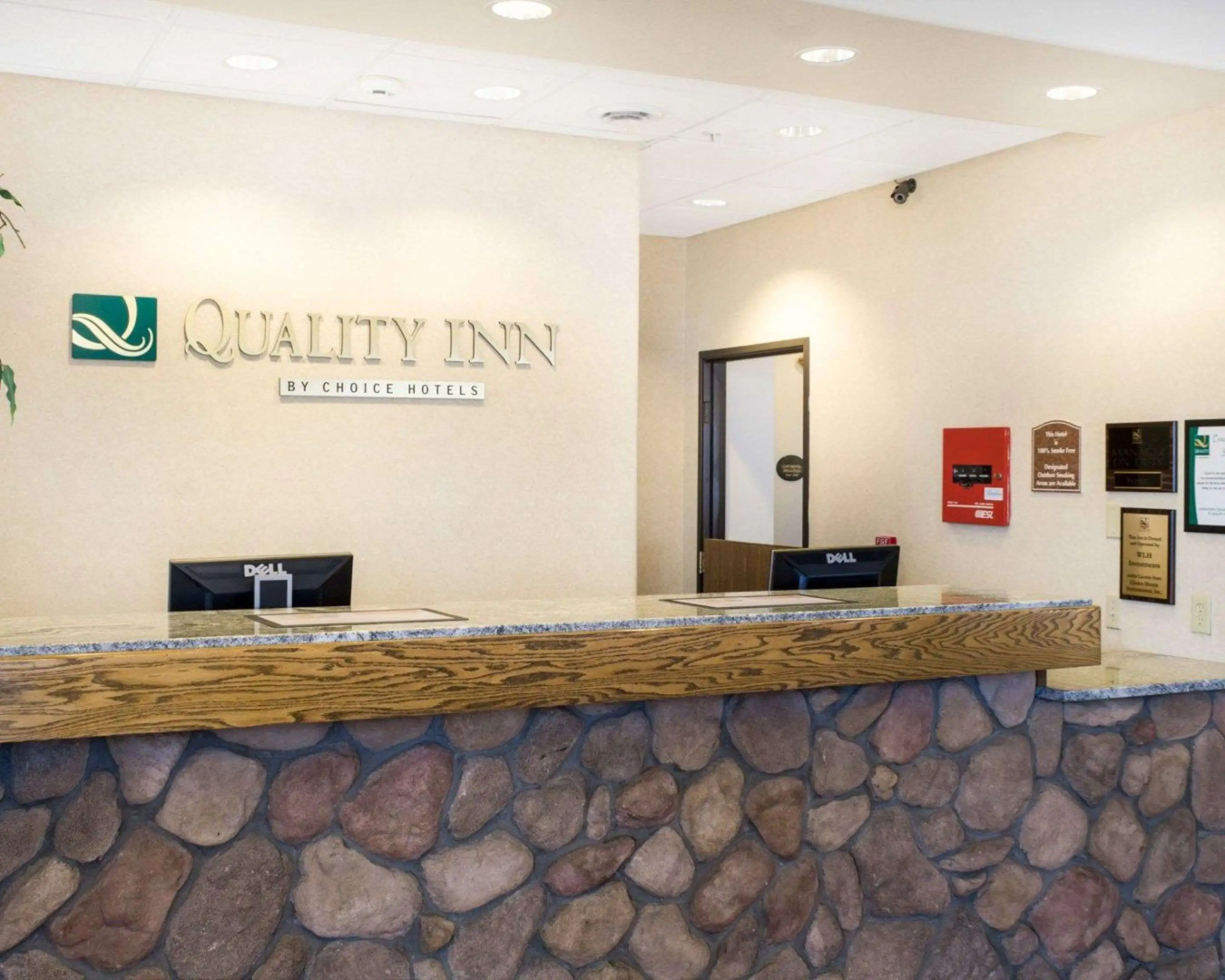 Quality Inn Oacoma - Chamberlain
