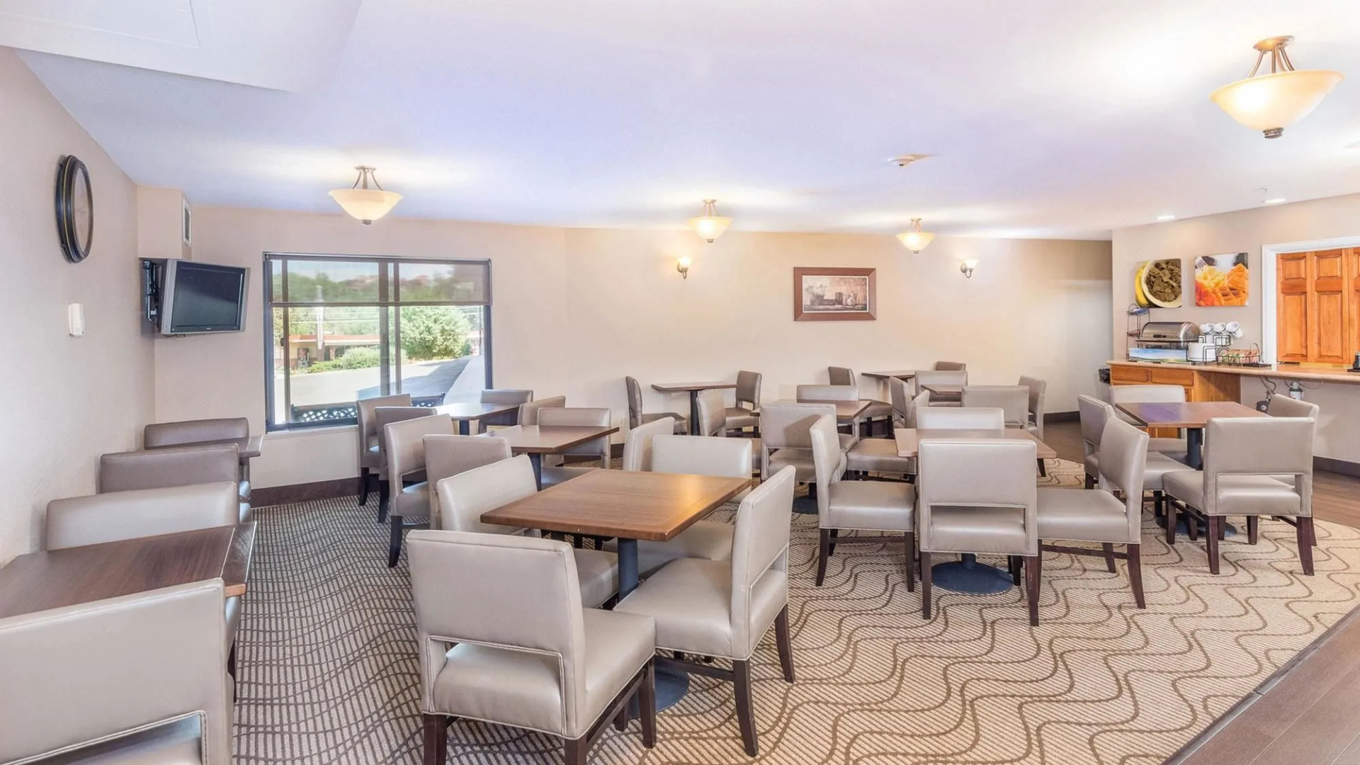 Magnuson Grand Pikes Peak