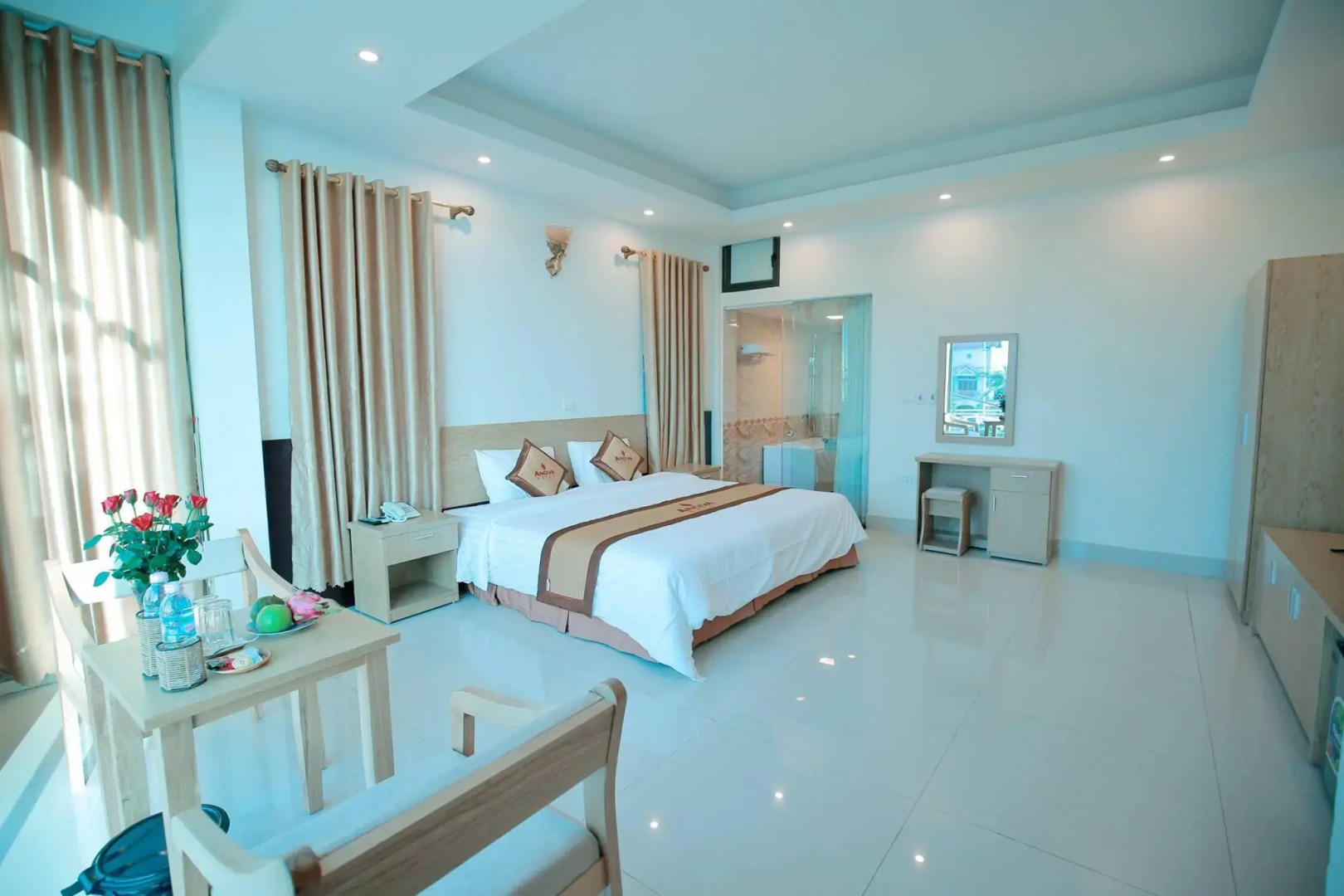 Anova Airport Hotel — Convenient & Friendly