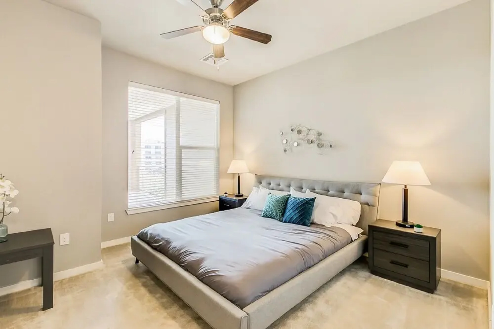 100 Walkscore Grand Circus Condos by Barsala