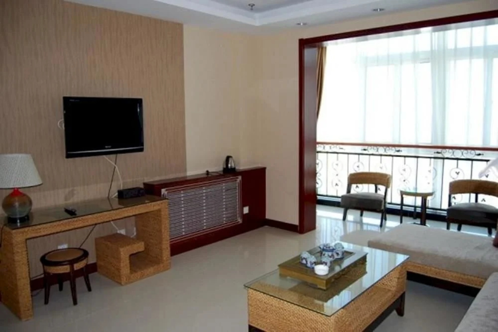 Xuefu Hotel