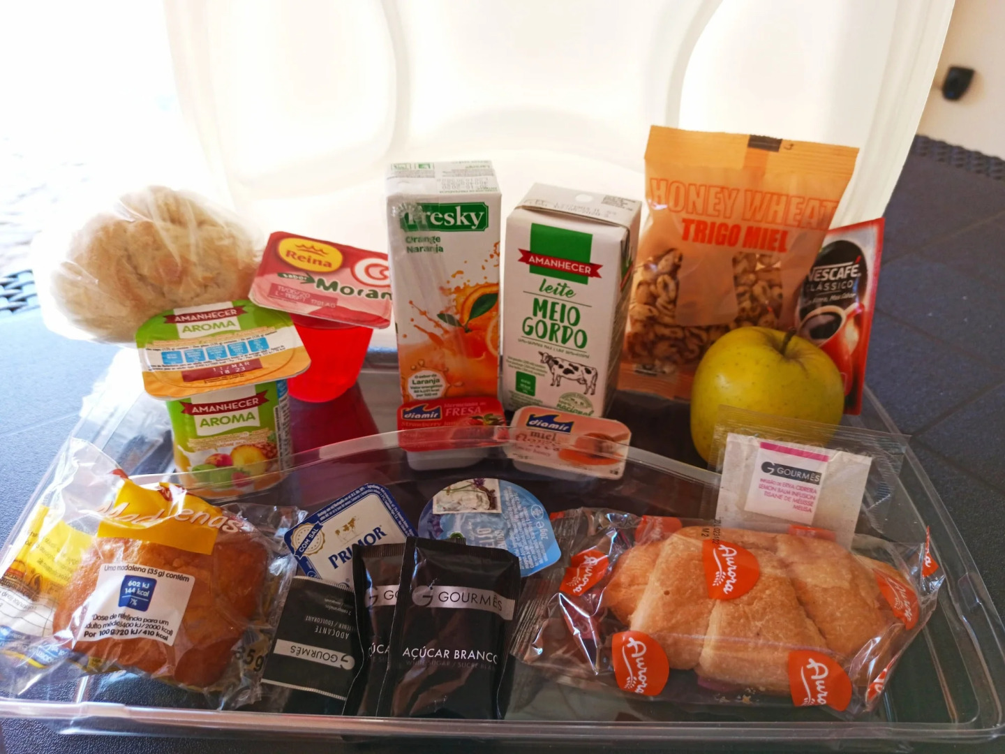 Lakeside Country Club