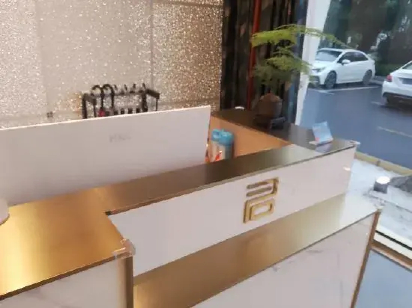 Yongkang Junpin Hotel