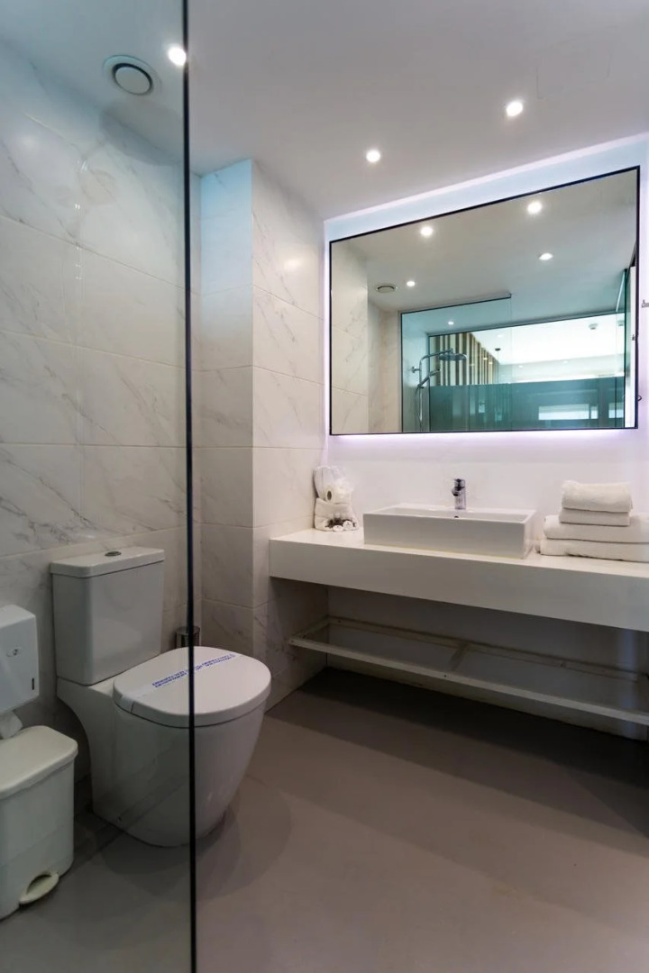 Piere Anne Beach Hotel