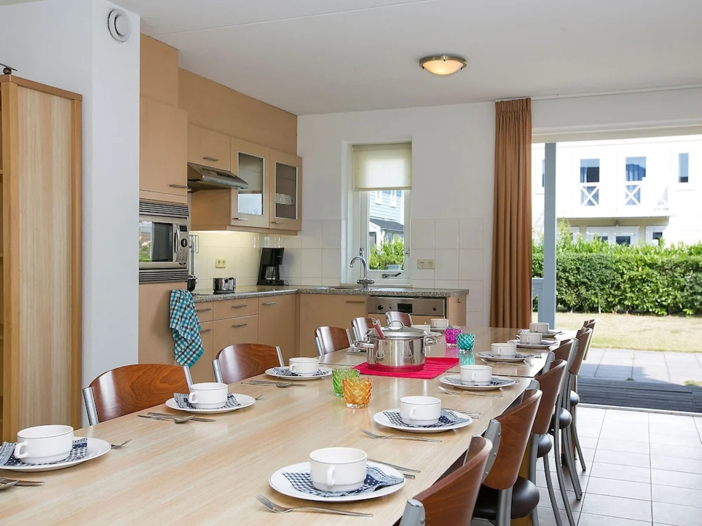 Comfortable Villa With Four Bathrooms, at 9 km From Rockanje