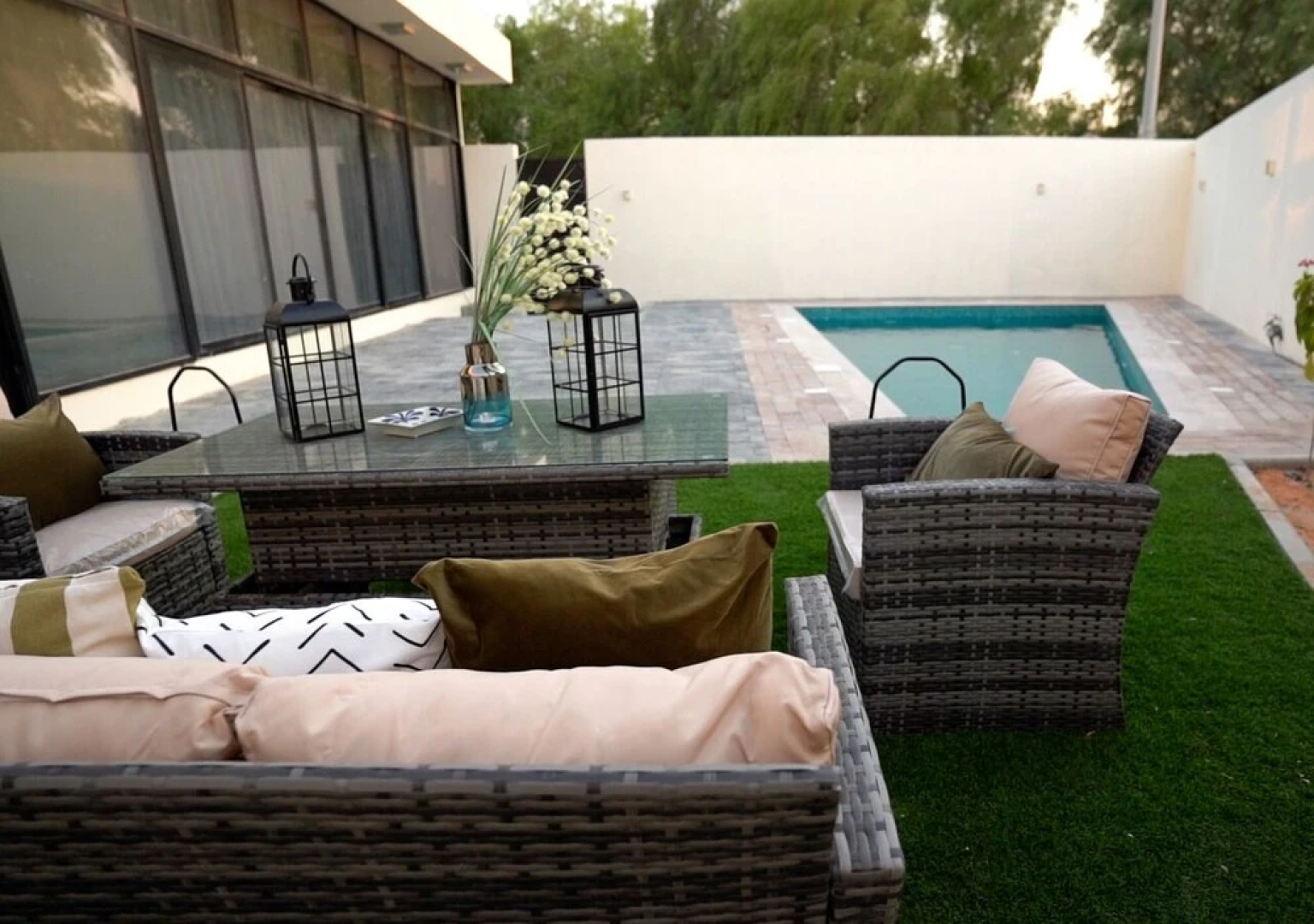 Newly Furnished 3 BR - Villa Blue in Abu Dhabi