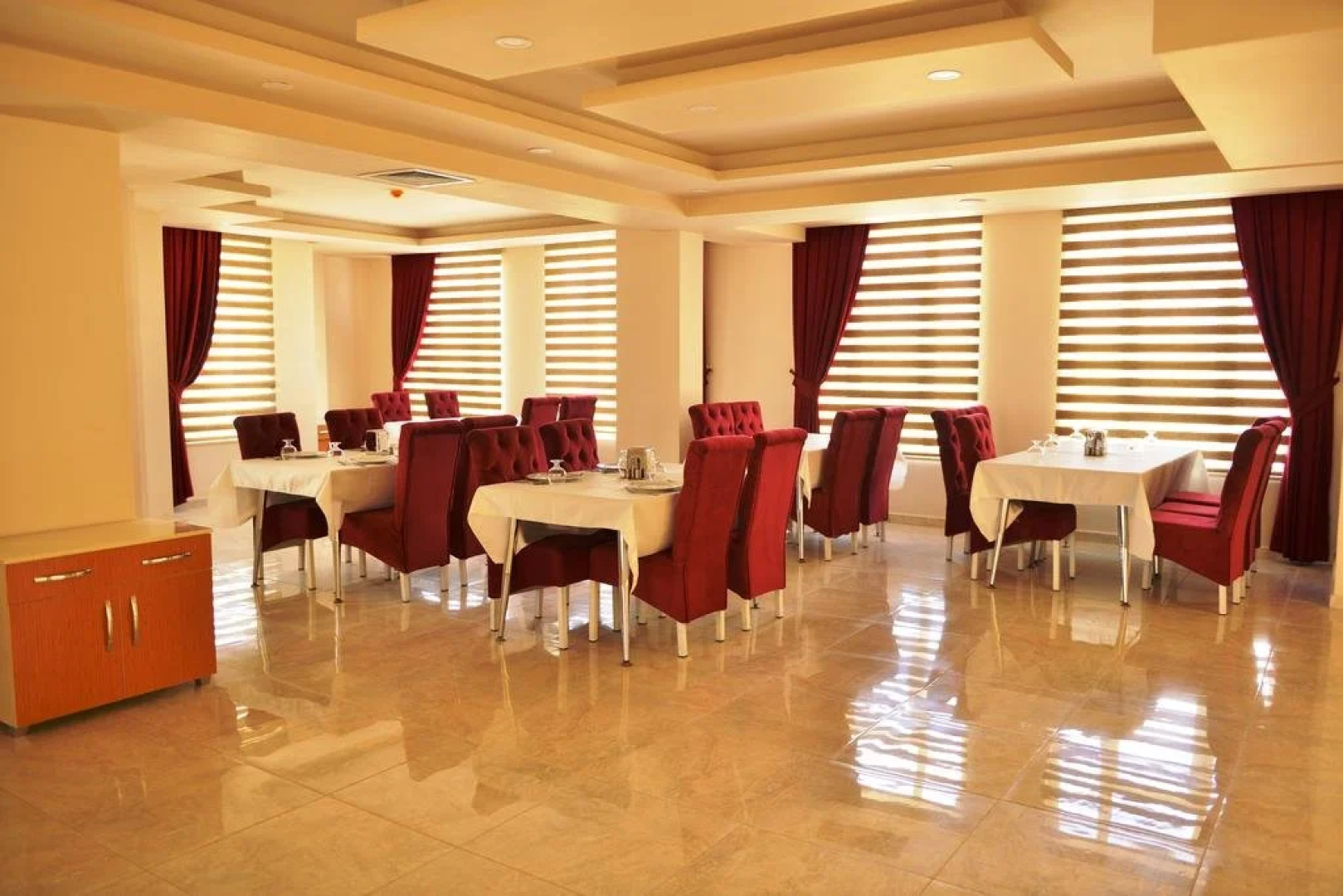 Akitu Hotel