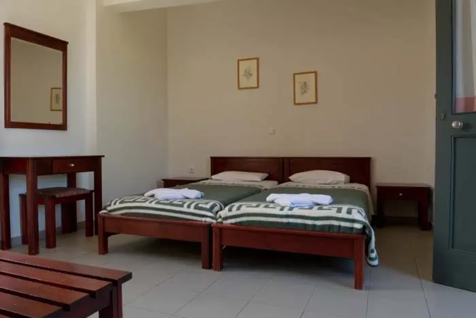 Apartments Eleni