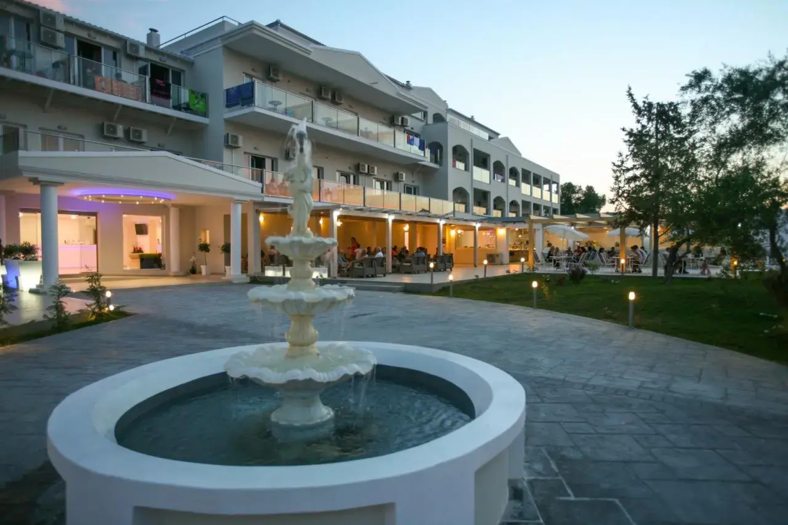 Saint George Palace Hotel