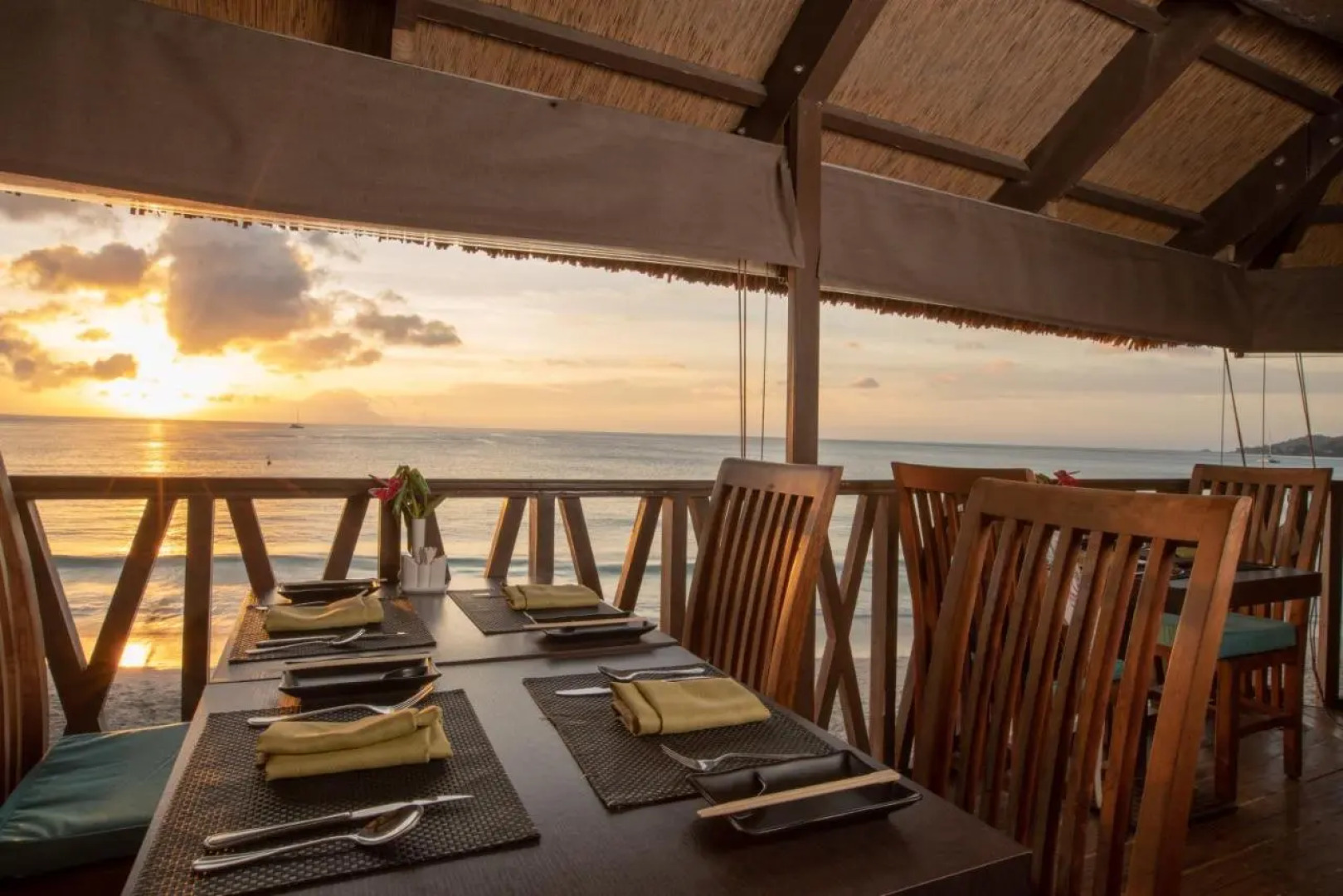 Coral Strand Smart Choice Hotel