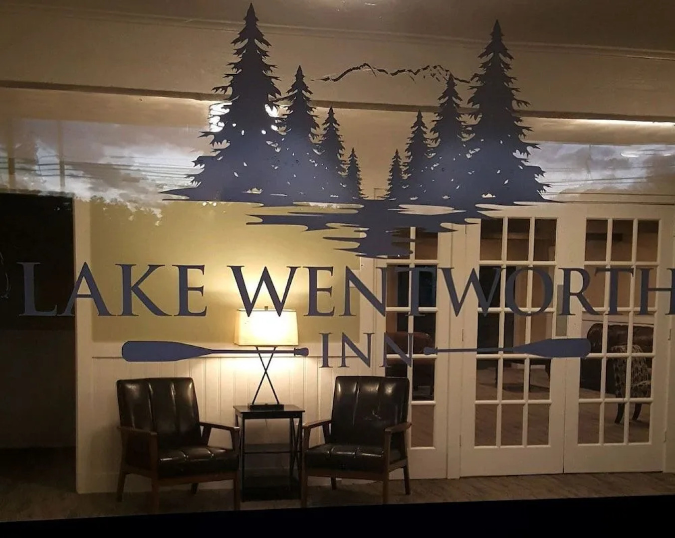 Lake Wentworth Inn