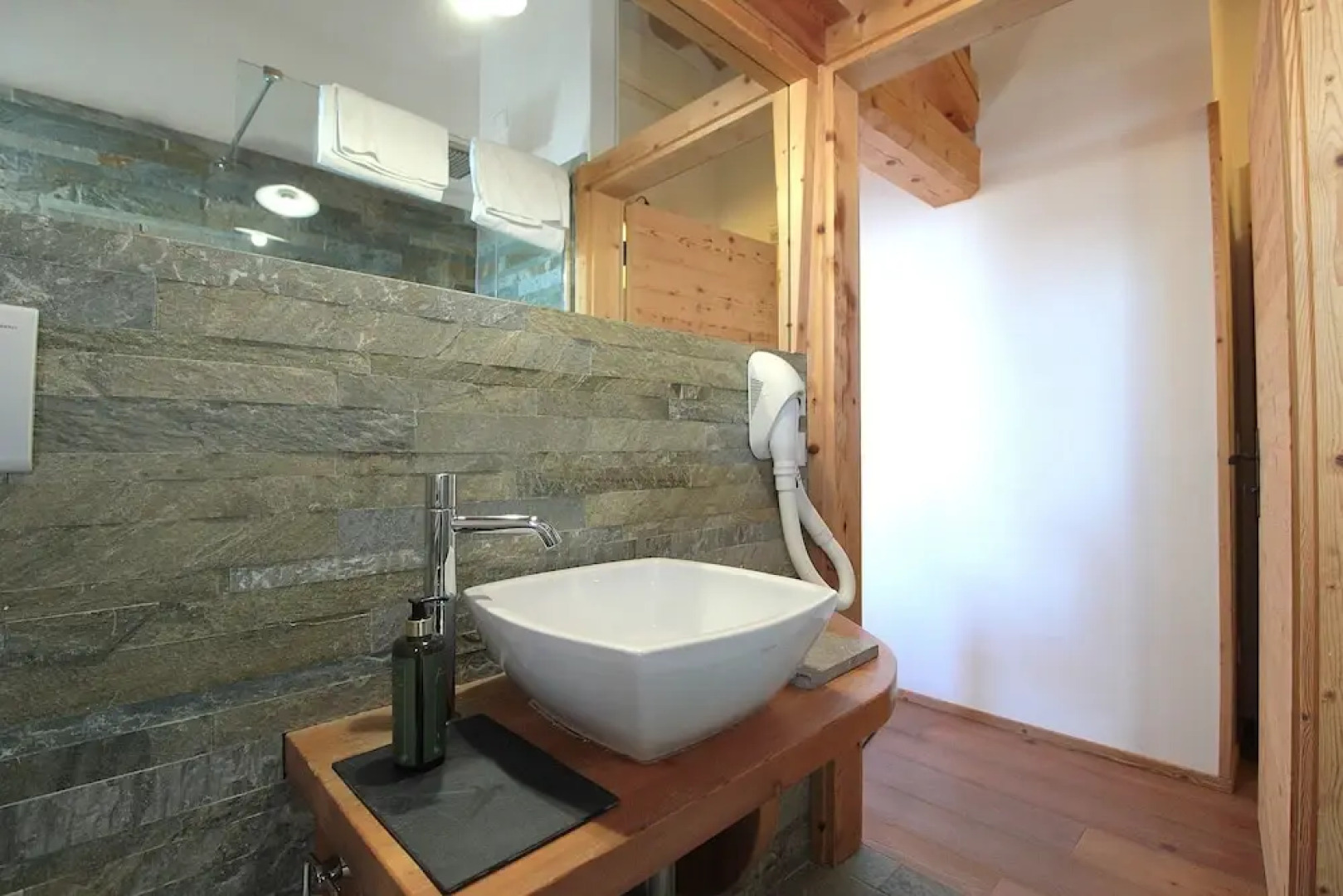 Villa Montello Pool Jacuzzi Ac Wifi