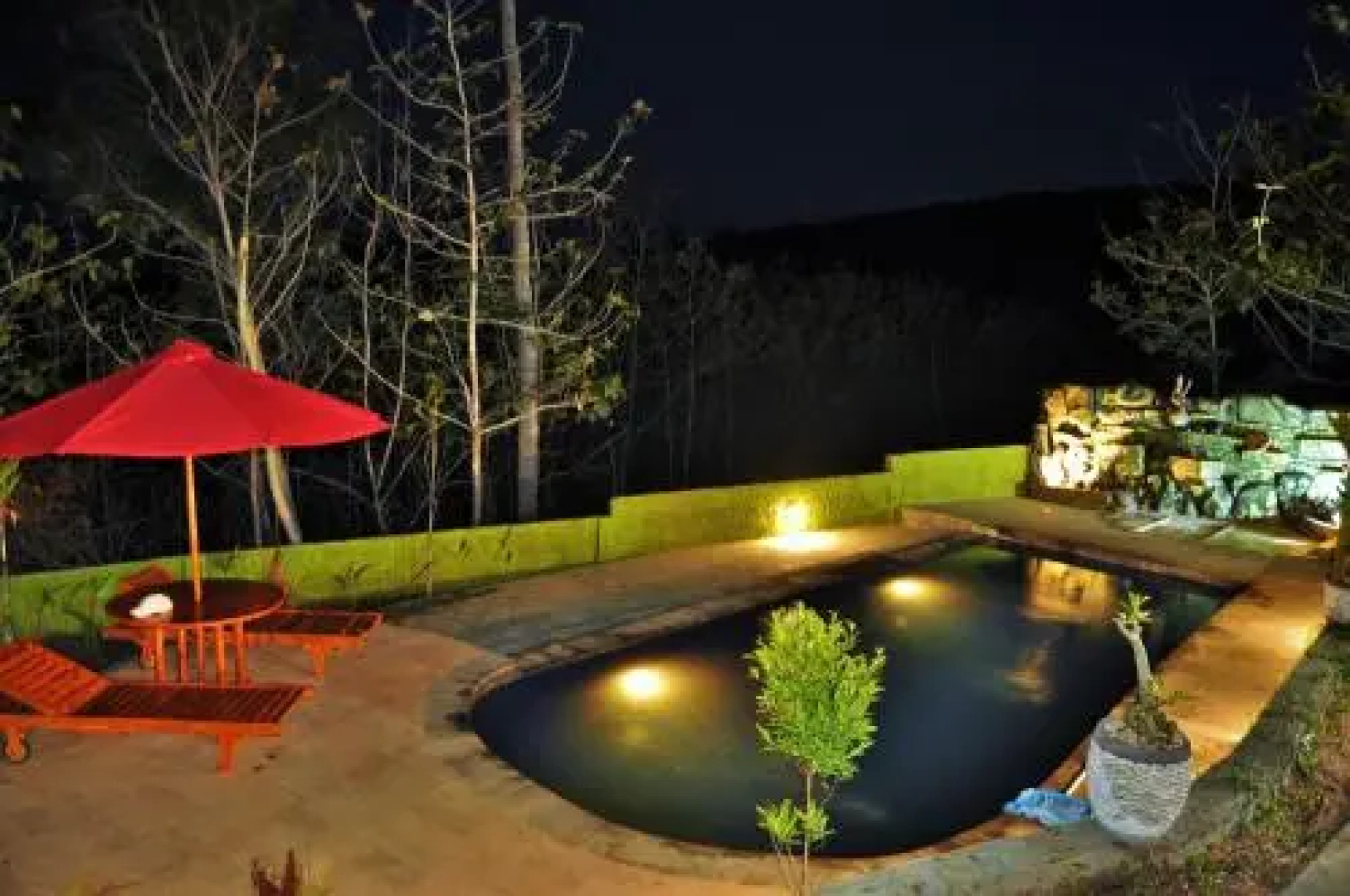 The Granyam Luxury Bungalow