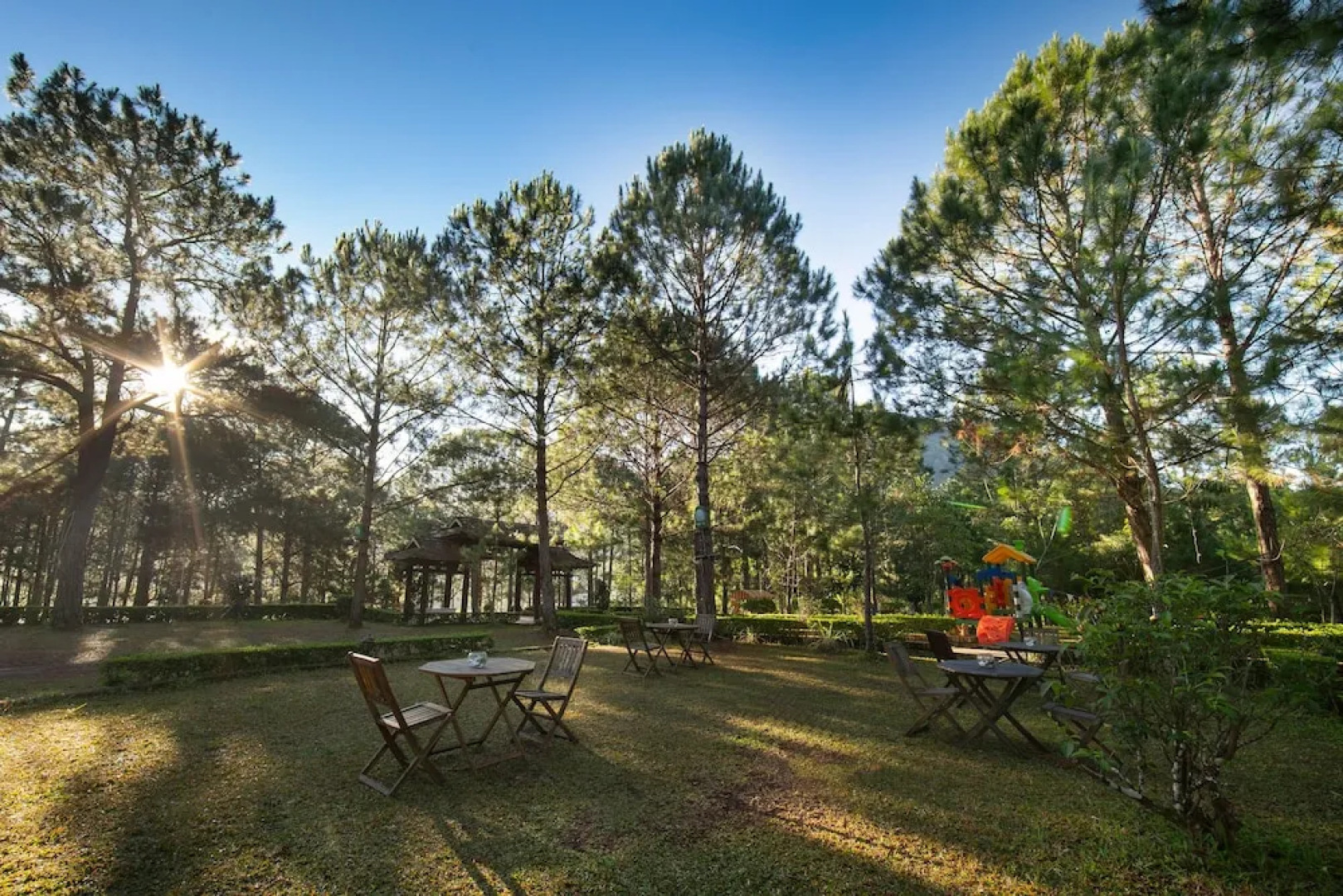 Sam Tuyen Lam Resort