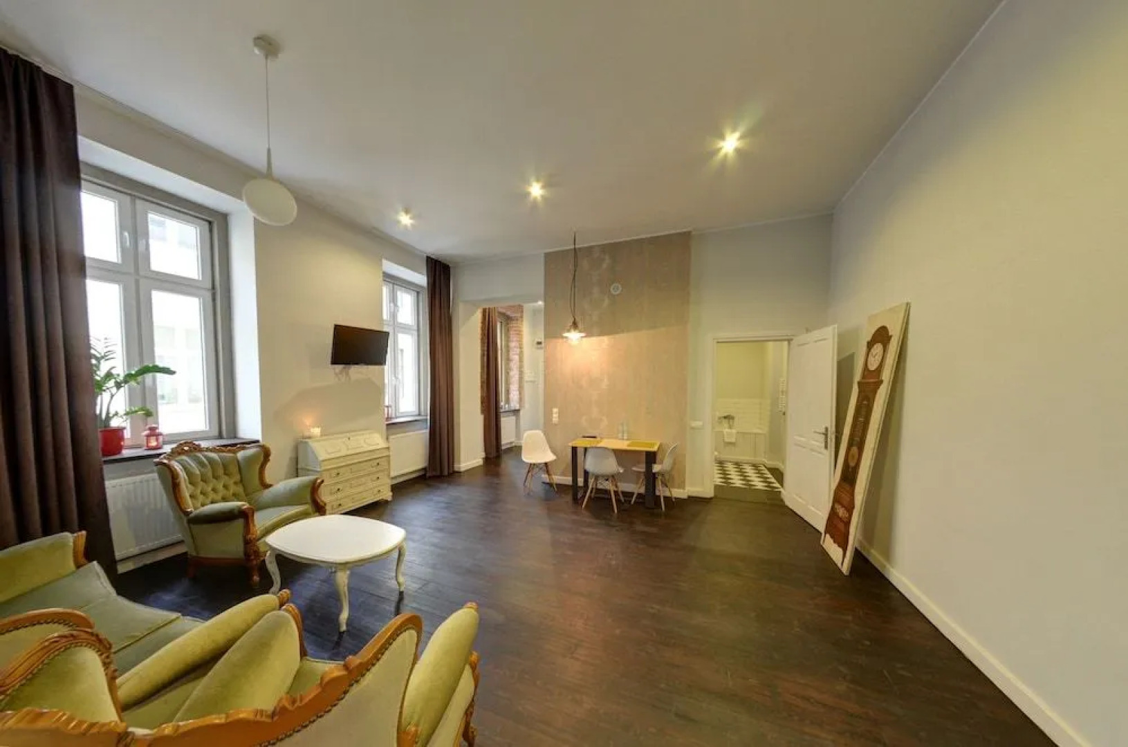 Good Time Aparthotel