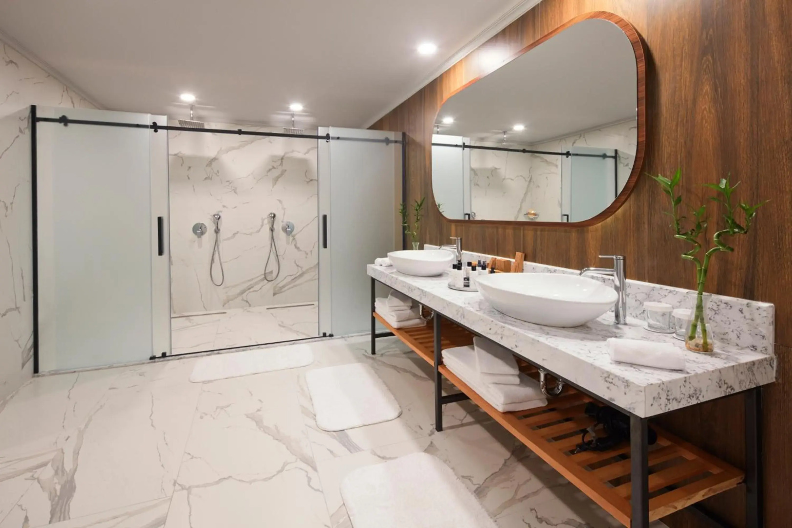 Liu Resorts - All inclusive