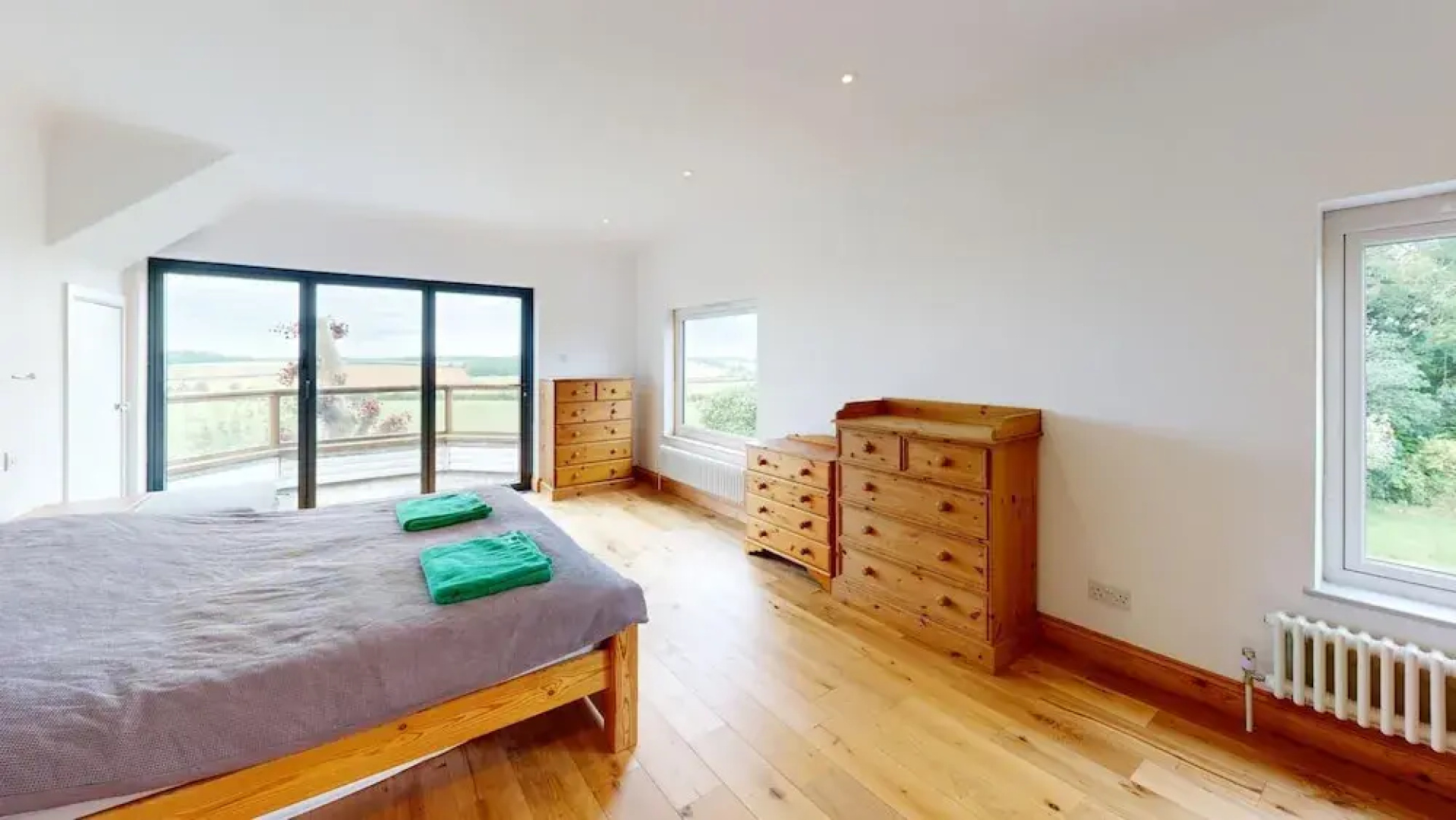 Large Family Home 23 min to Beach and New Forest