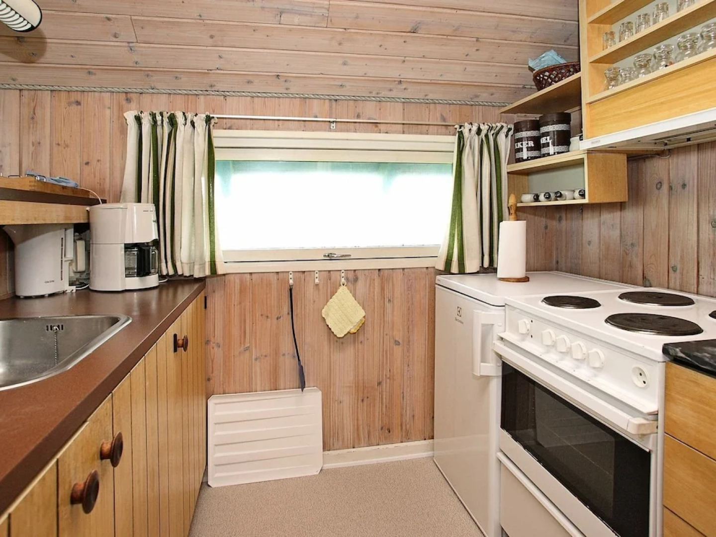 Spacious Holiday Home With Barbecue in Vinderup