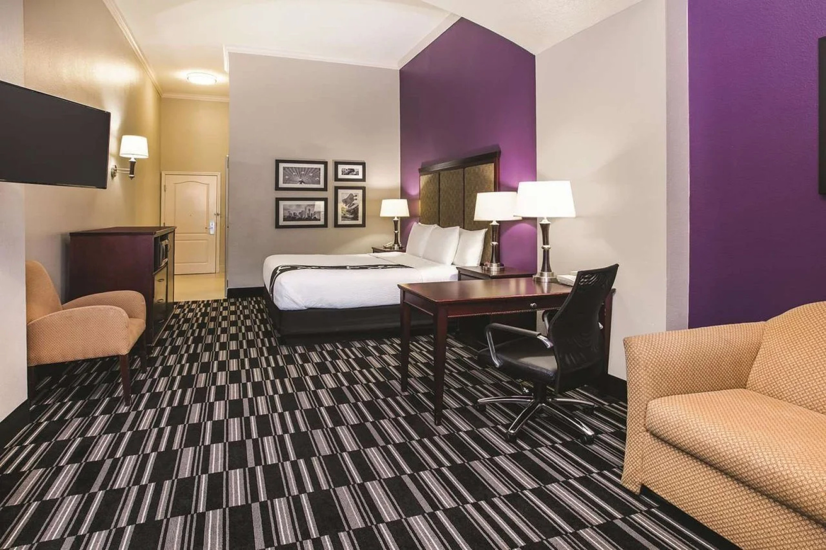 Baymont By Wyndham Dallas South-Desoto
