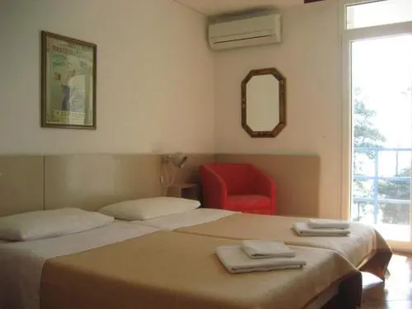 Adria Beach Guest House