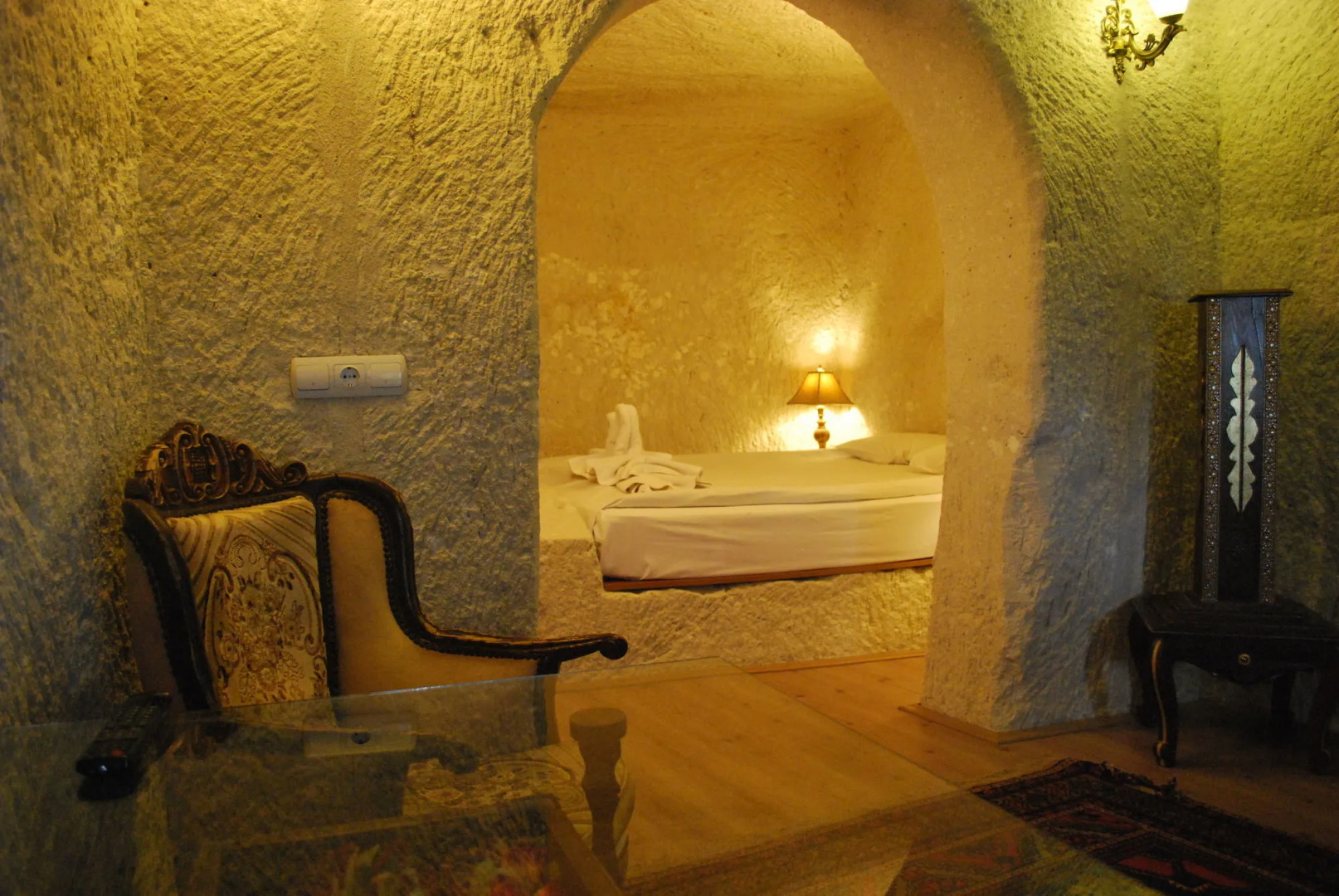 Lalezar Cave Hotel