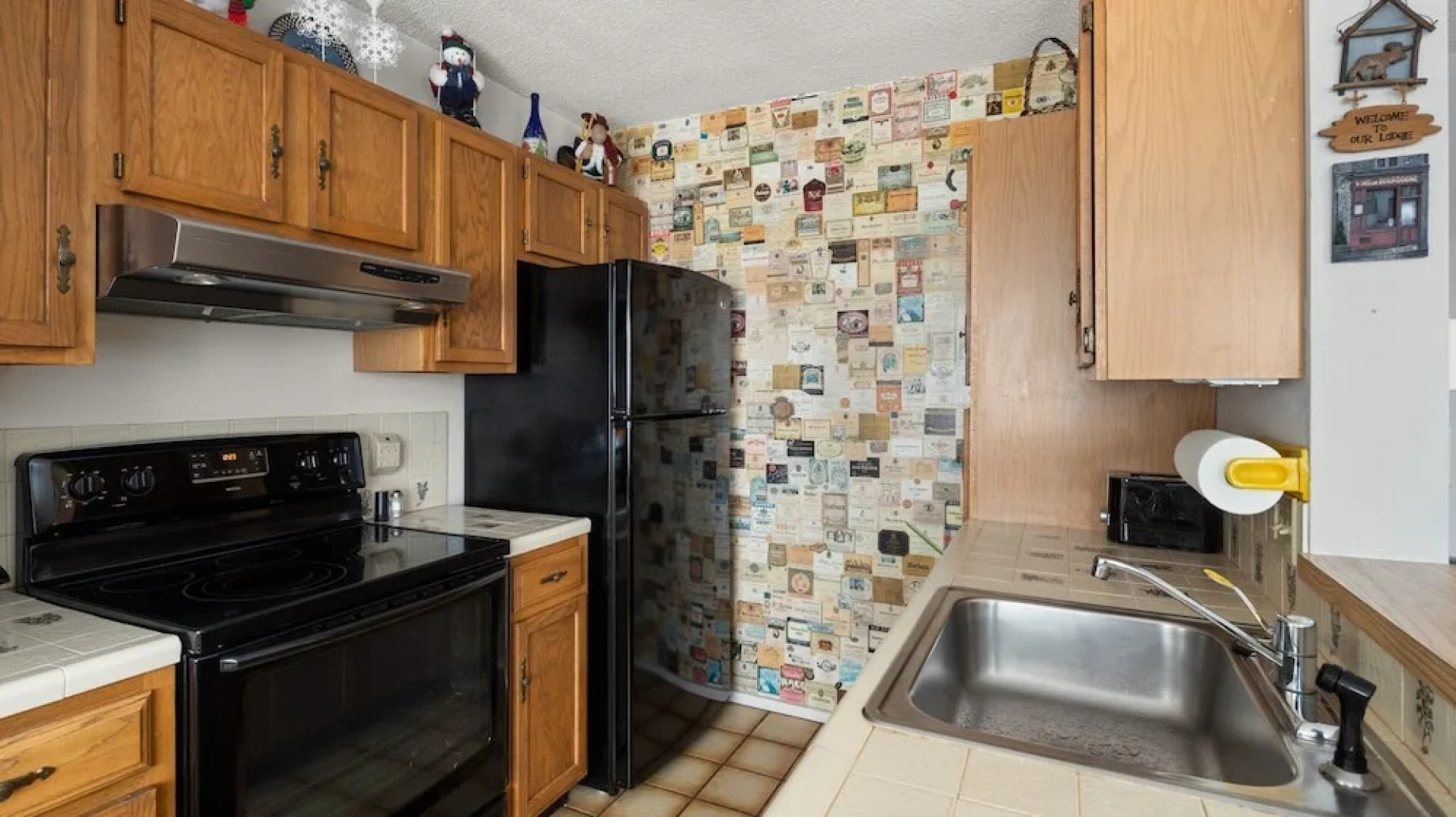 14 Snowside 2 Bedroom Condo by RedAwning