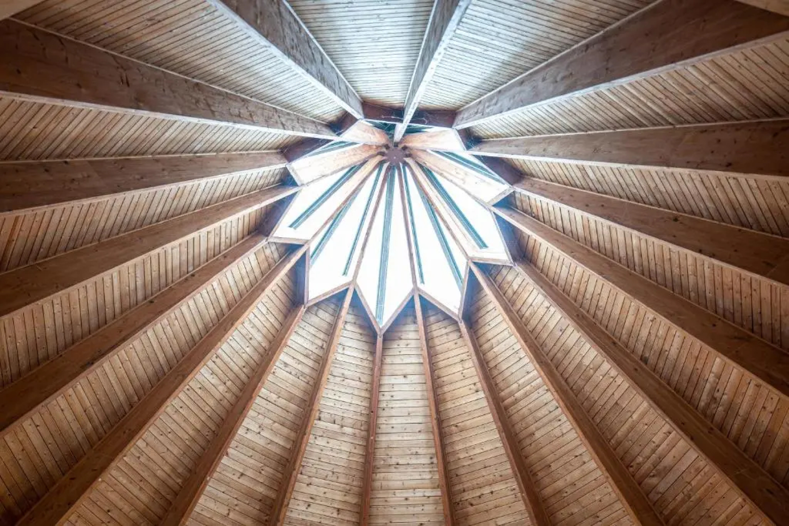 dreamcation - Wohnen in KIRCHE, 3D-Tour, Terrasse, BBQ, Küche, Kamin, 180qm