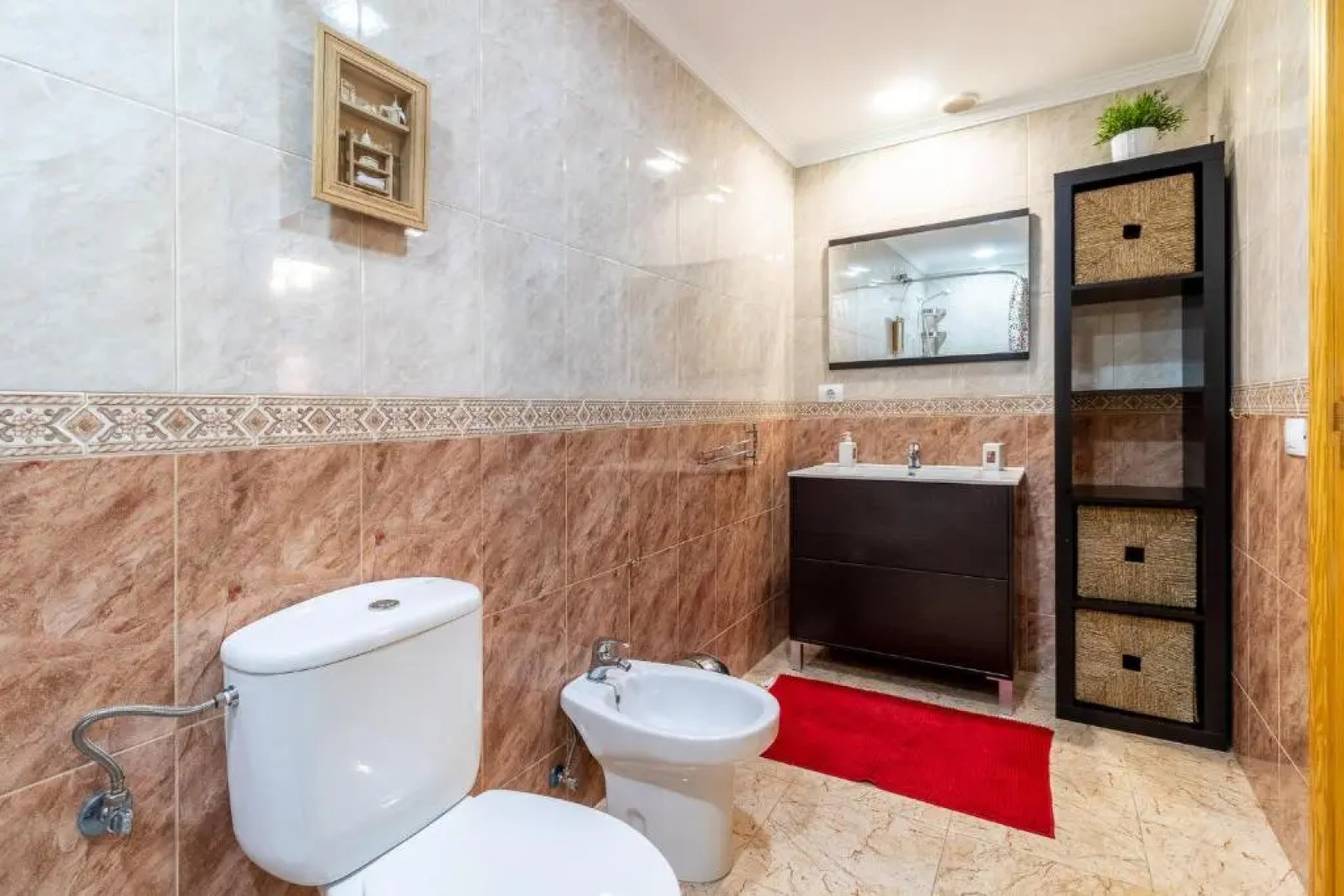 Flatguest Ingenio + 2 Bdr + Wifi + 4pax