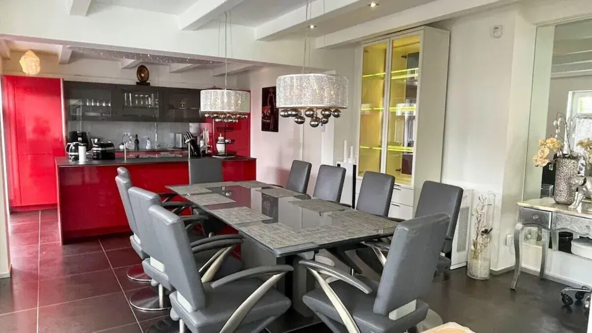 Apartment With Bar, Recreation Room in Kastellaun