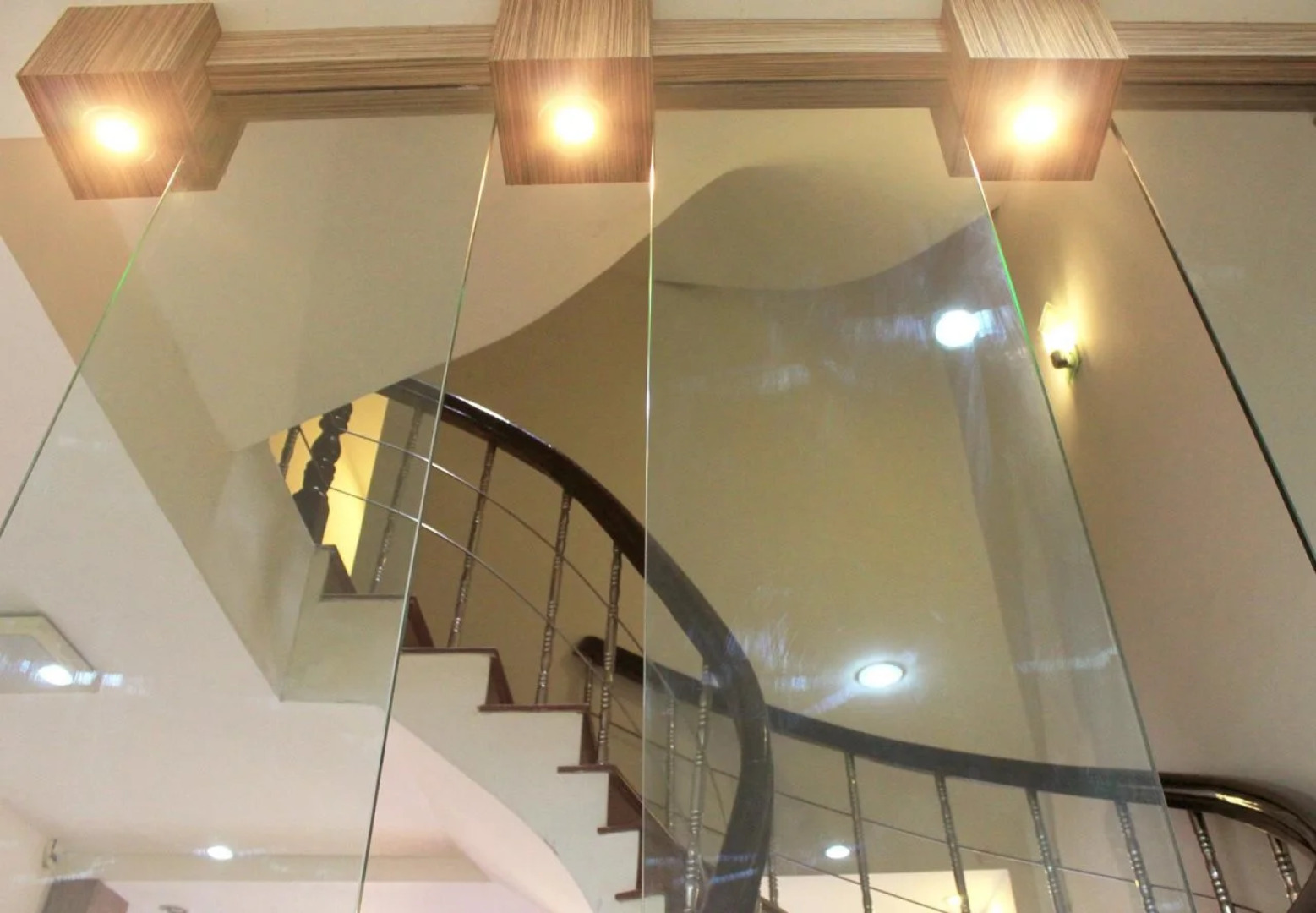 The Alley Saigon Hotel