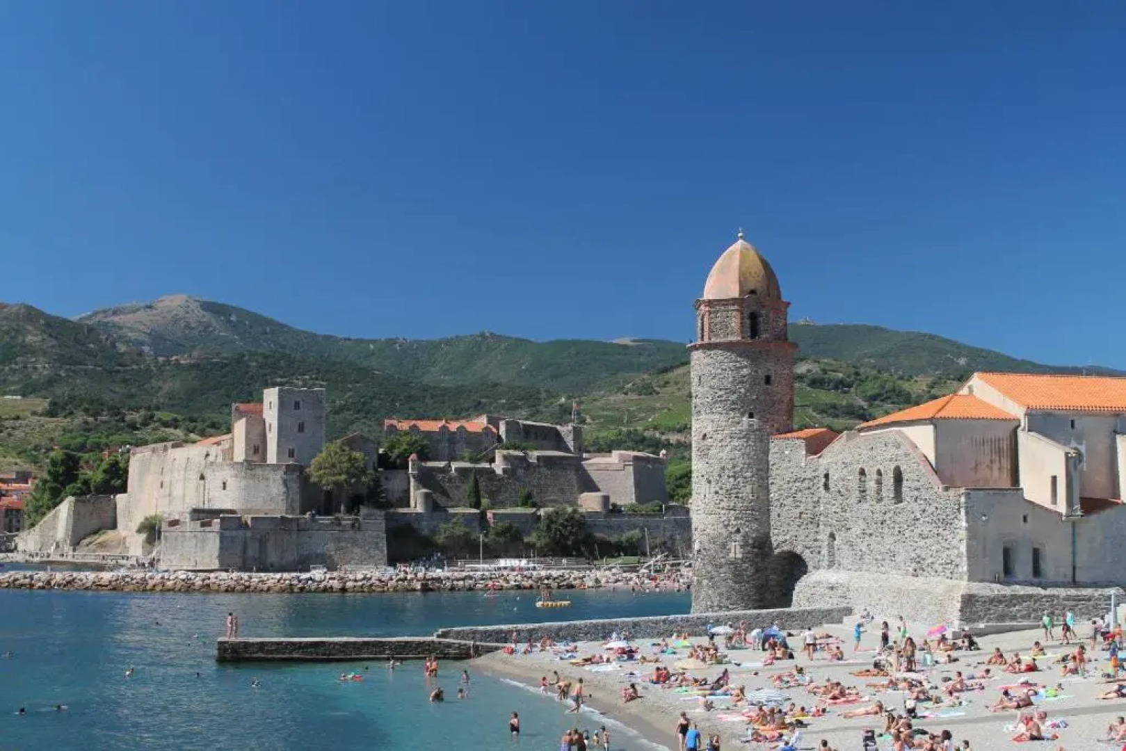 Maison au pied de la cathédrale