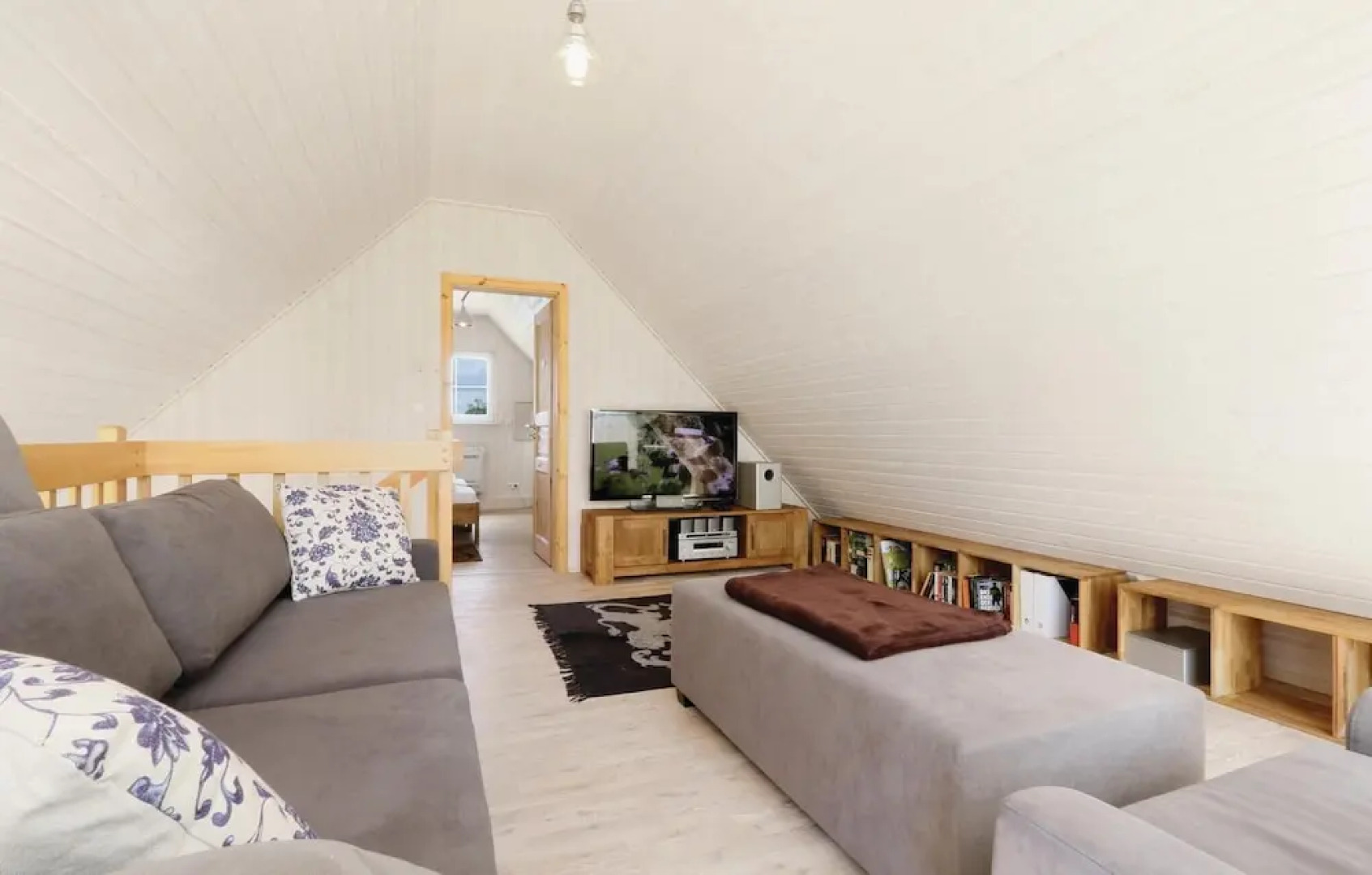 Stunning Home in Zerpenschleuse With 2 Bedrooms and Wifi