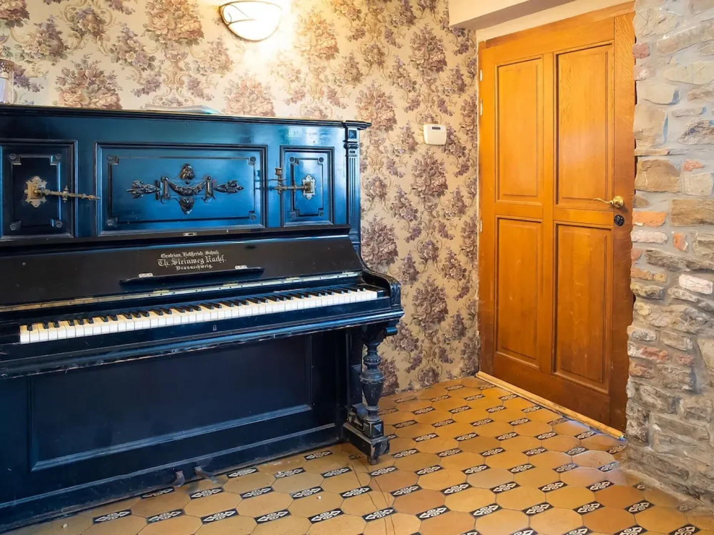 Holiday Home With Sauna and Swimming Pool