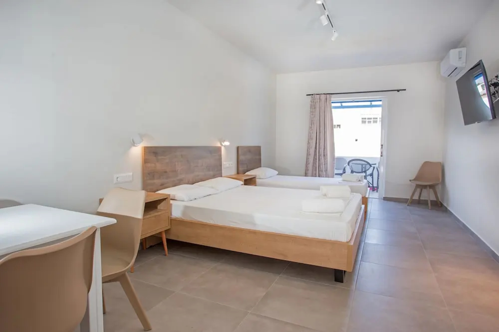 Saltriver rooms