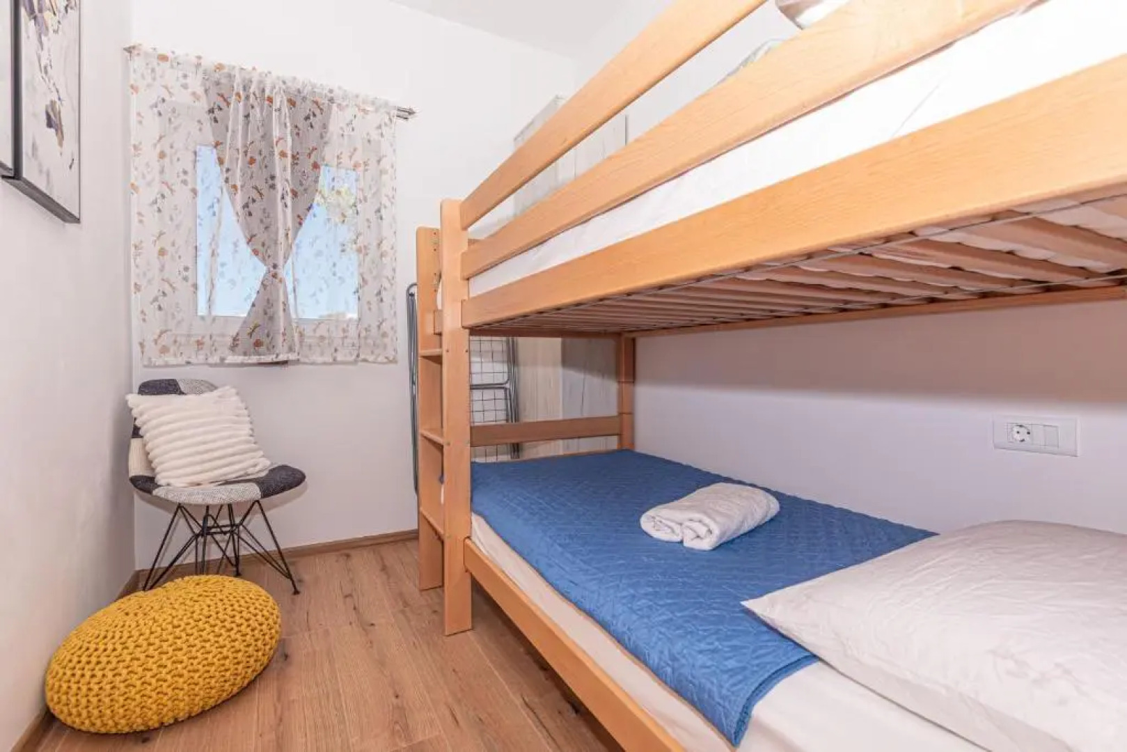 Lux House Versys With Jacuzzi