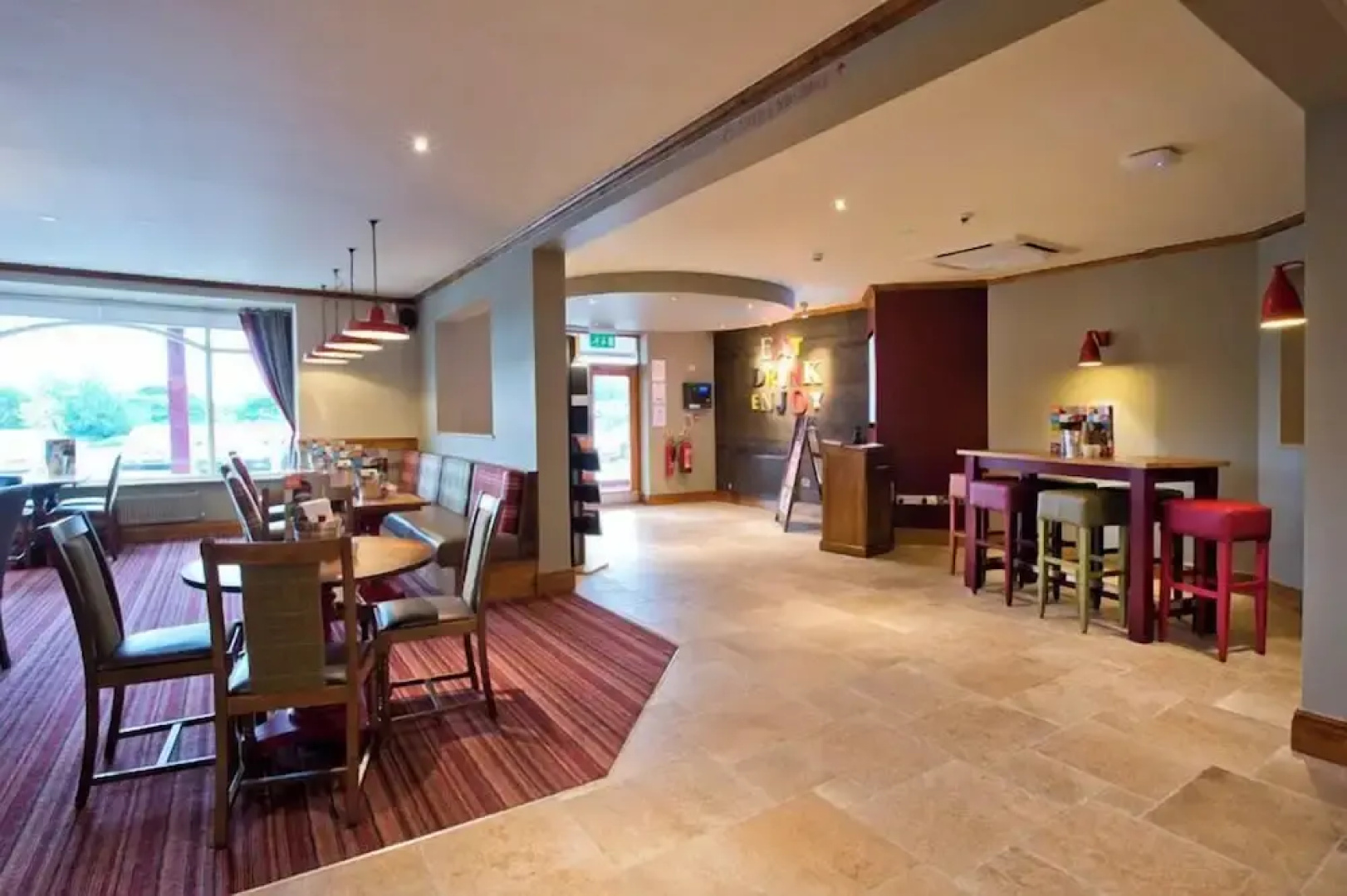 Premier Inn Sheffield/Barnsley - M1 Jct36