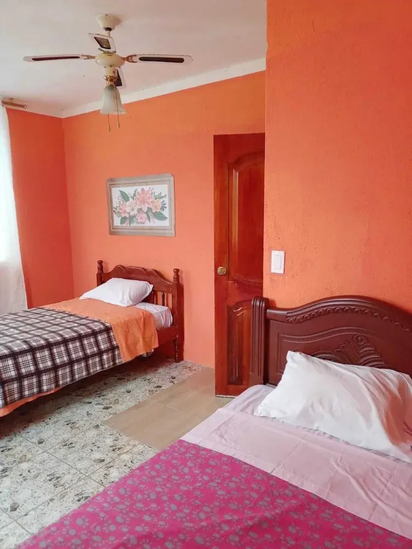 Tena - 4 Beds - Sleeps 12 - Pet Friendly - Hot Tub