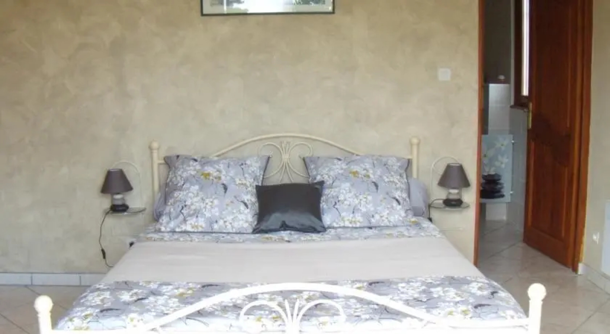 Chambres dhôtes CLAUDEL Marie-Noelle