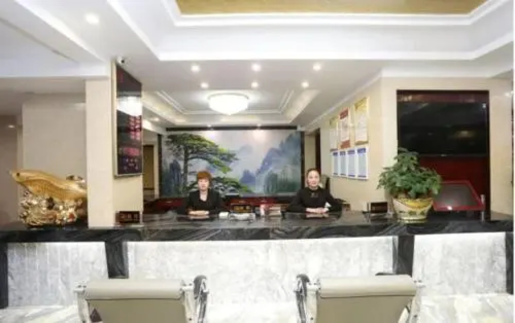Jinyu Lidu Holiday Hotel