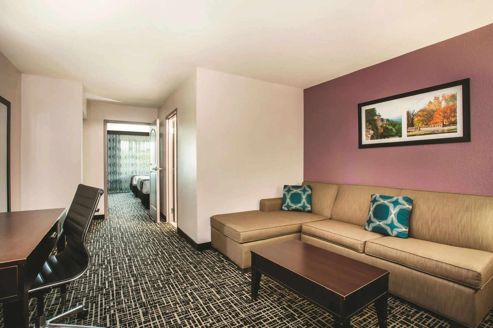 La Quinta Inn & Suites by Wyndham Russellville