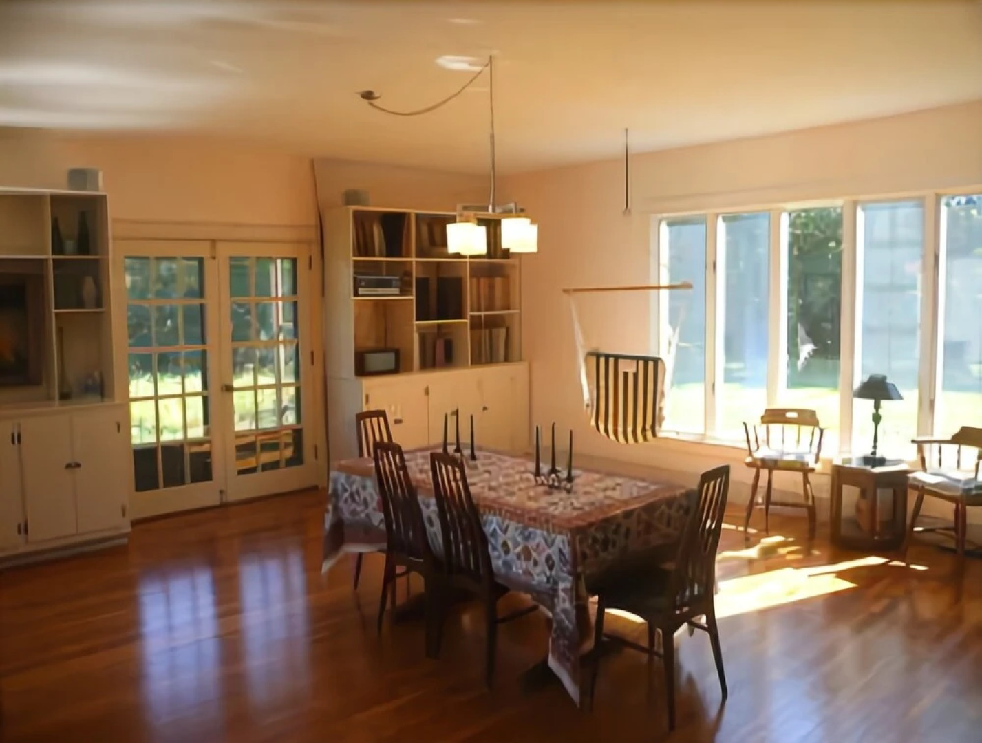 Annes Secret Garden - Two Bedroom Home