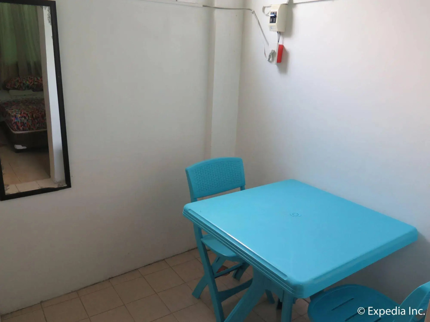 Zillion Pavilion Family & Business Hotel