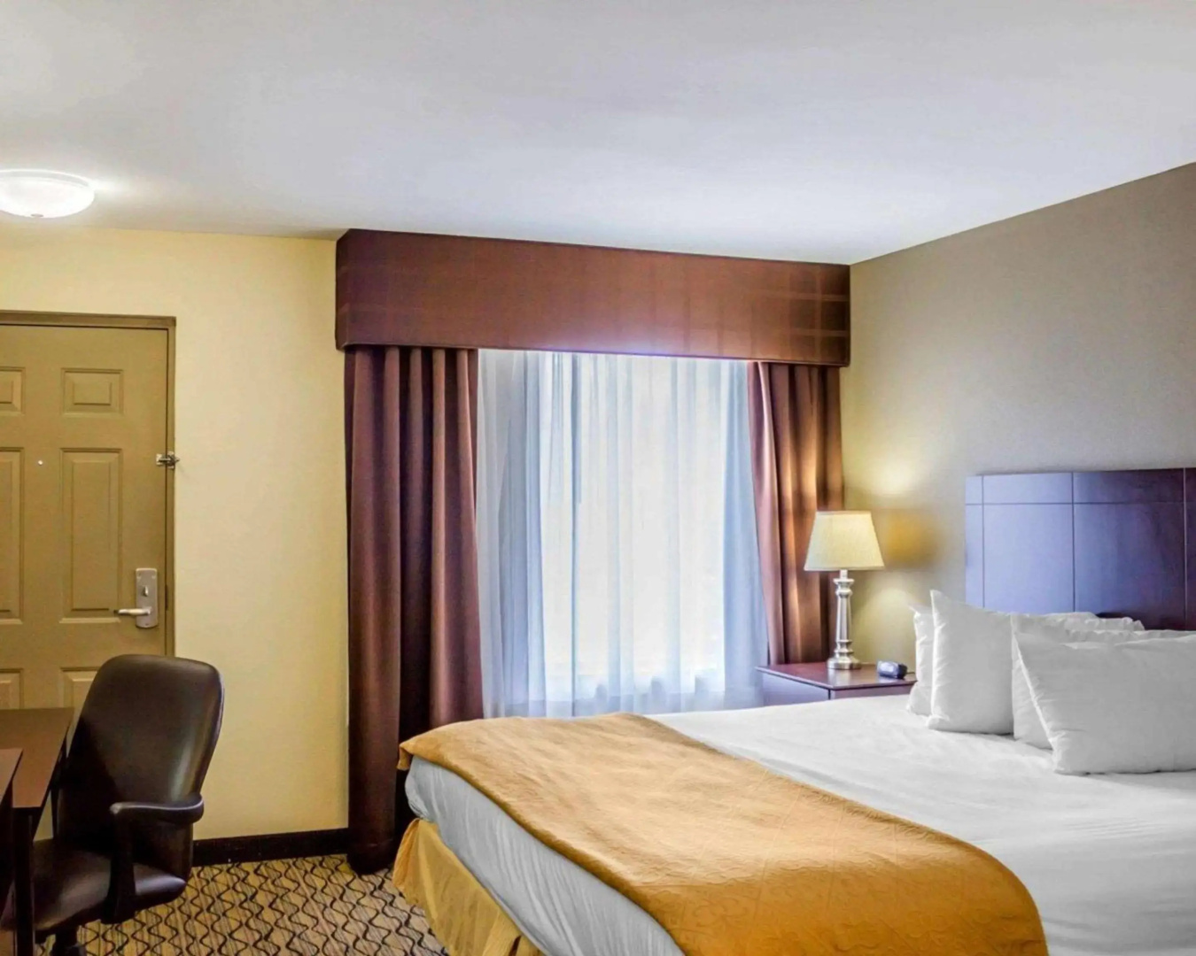 Quality Inn Waterbury East