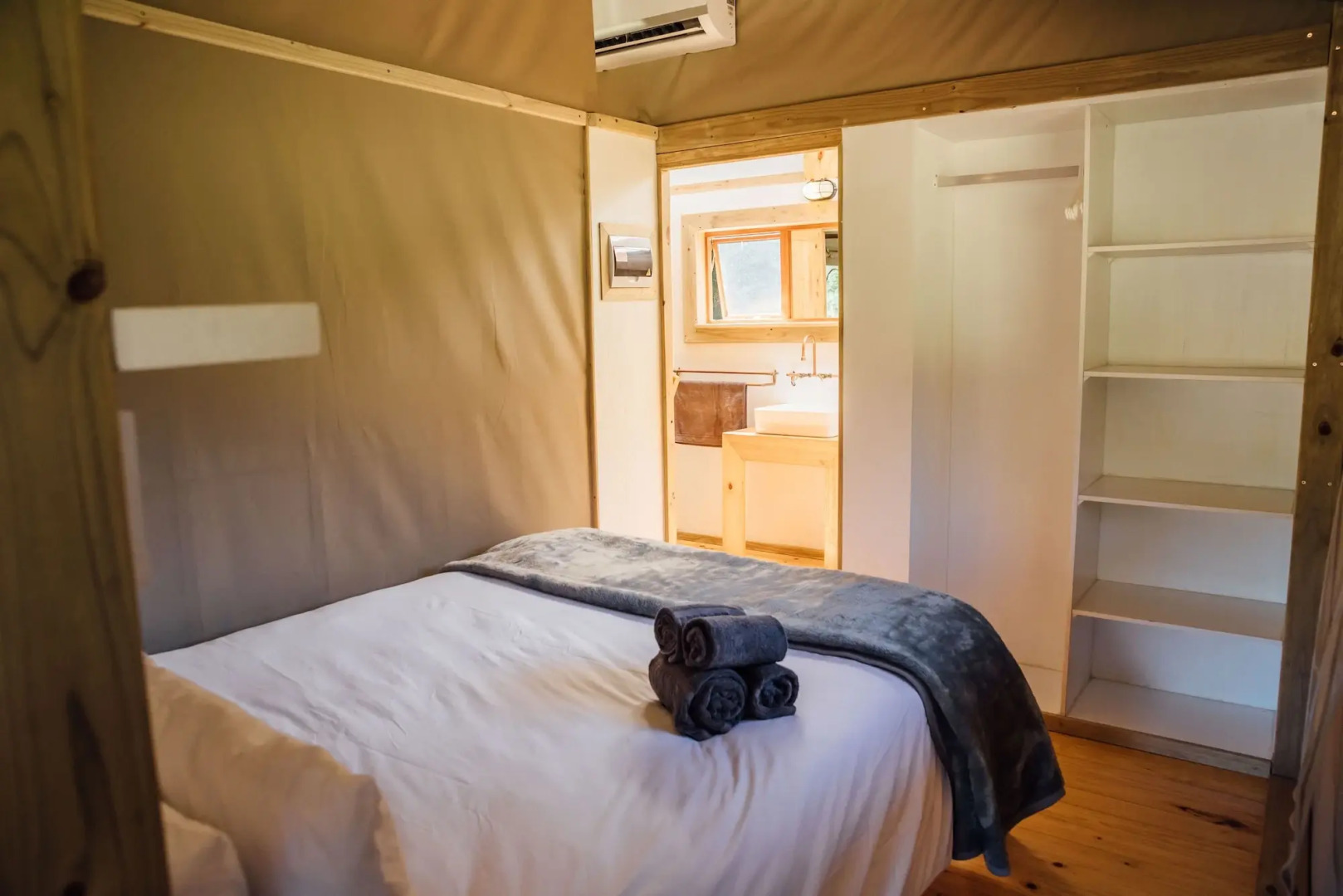AfriCamps at Stanford Hills Estate- Glamping