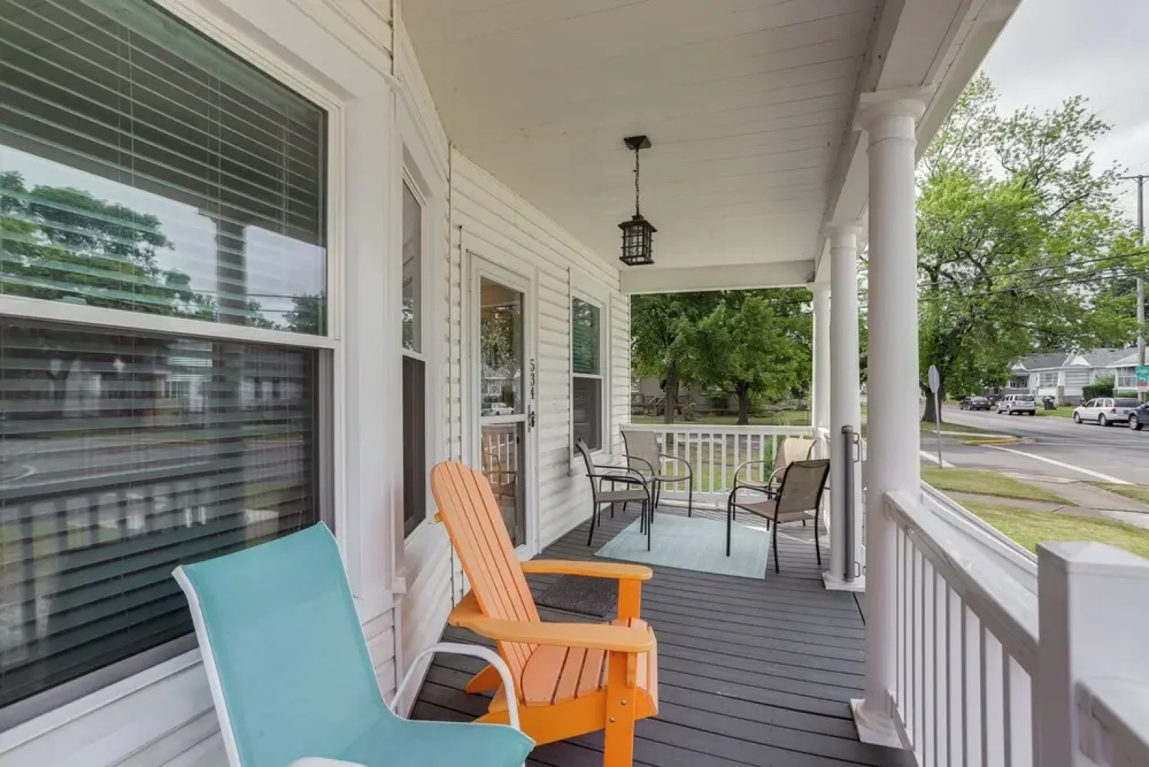 3 Mi to Cedar Point: Sunny Sandusky Home w/ Yard