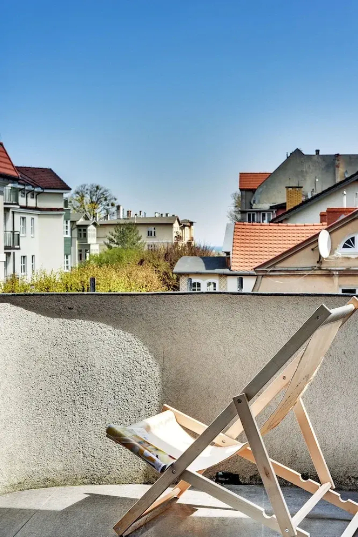 Grand Apartments - Brooklyn