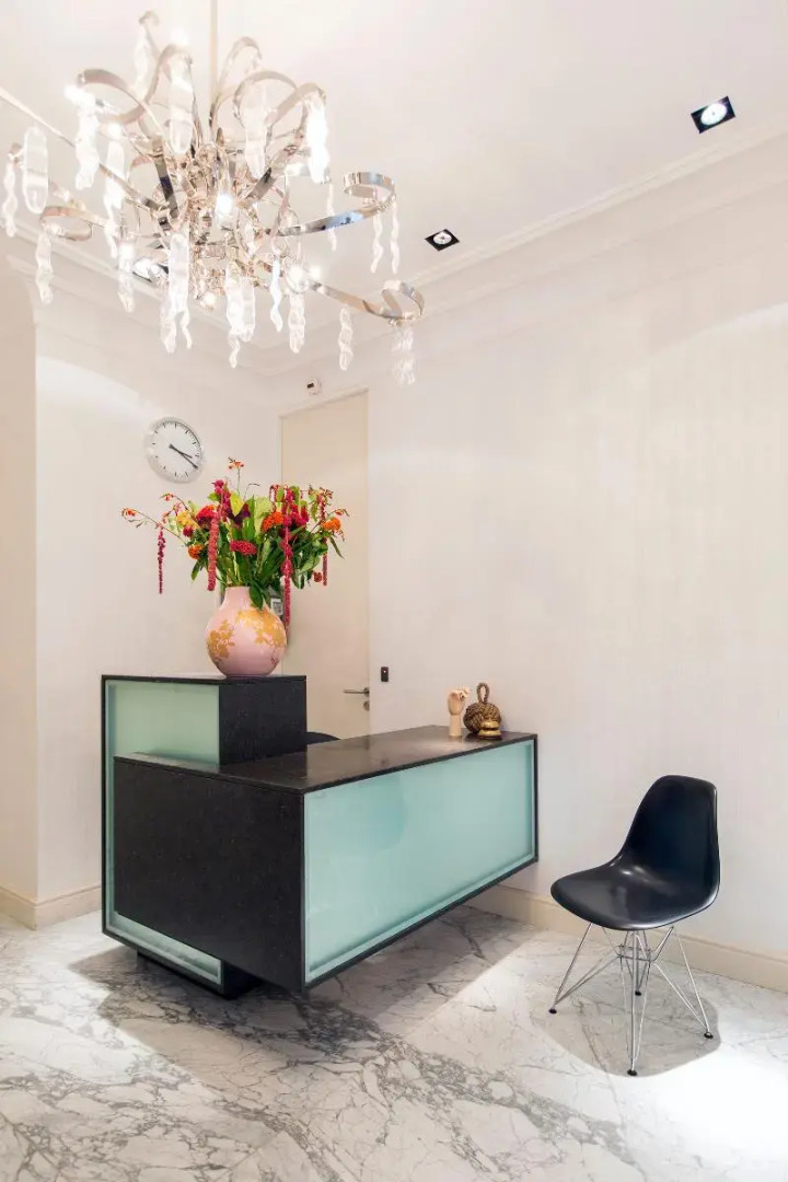 The Amsterdam Canal Hotel