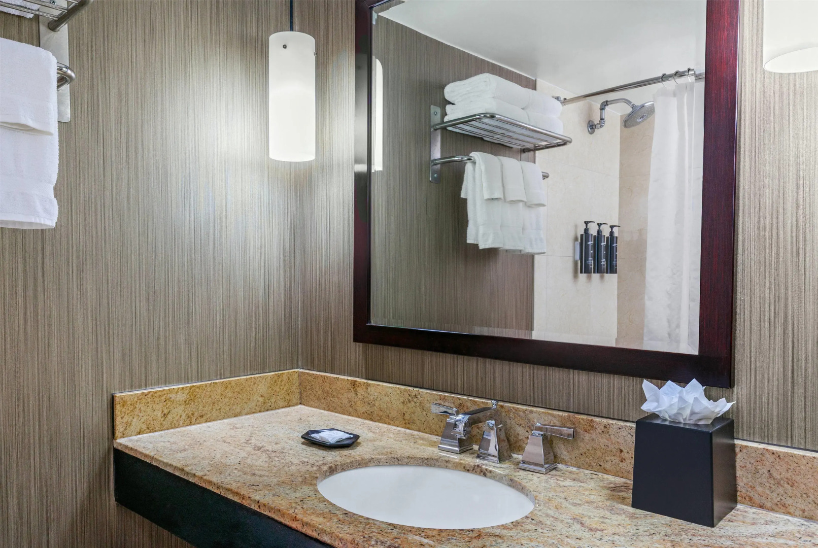 Courtland Grand Hotel, Trademark Collection by Wyndham