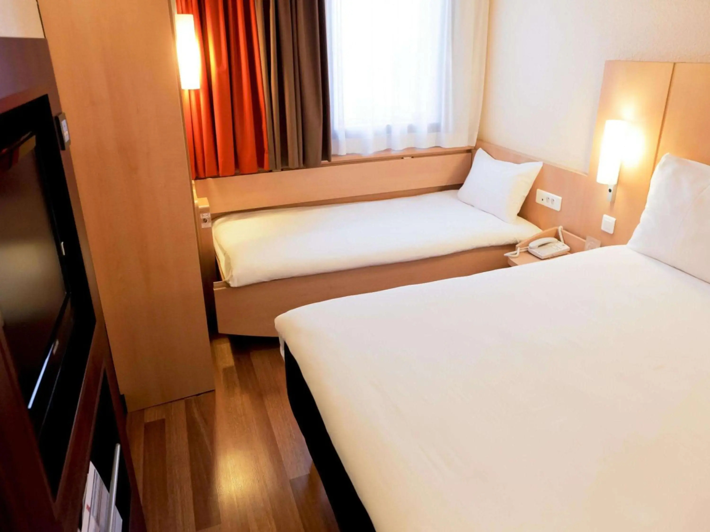 Ibis Grenoble Centre Bastille